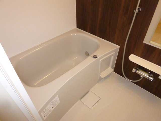 ディリジェント　サユリＢの居間・リビング