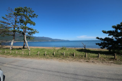 【展望】 | 大津市和邇北浜　目の前がびわ湖の戸建て | 敷地から見た琵琶湖方向