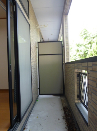 【バルコニー】