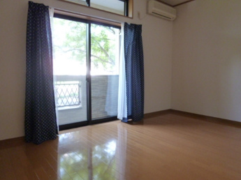 【居間・リビング】