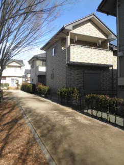 【前面道路含む現地写真】 | 歩道（西道路）