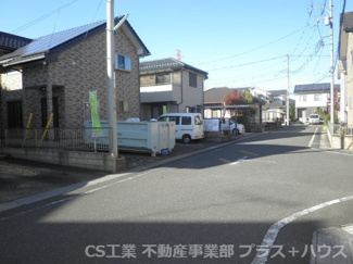 【前面道路含む現地写真】 | 前面道路含む現地写真です