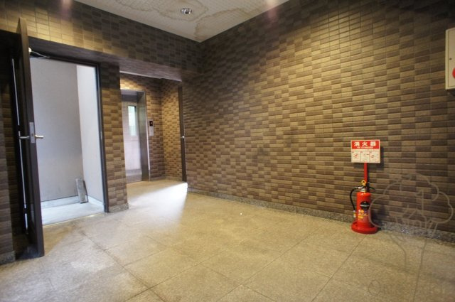 TGC No.10北梅田のロビー
