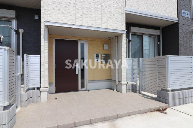 アクセル イーストのエントランス