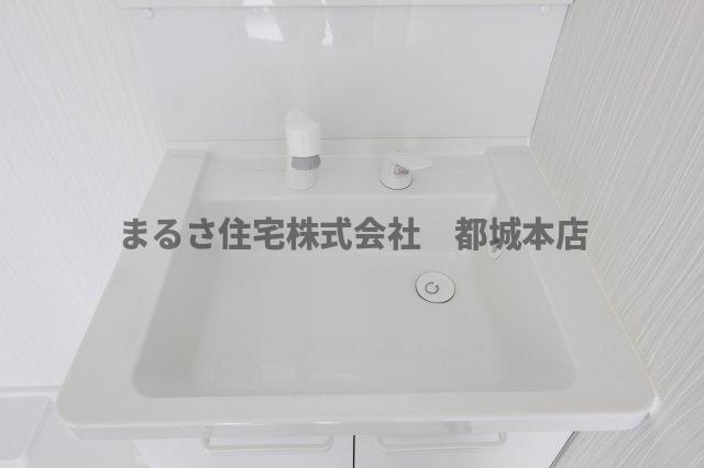都原グランテラスの独立洗面台