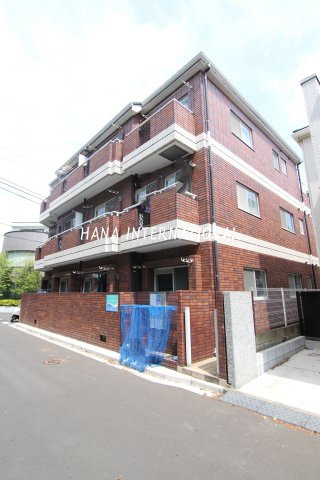 ローズガーデンＲ８番館の外観