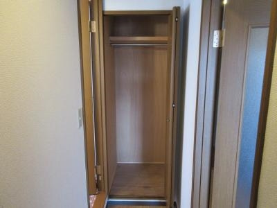 ラ・ファルド嵯峨の収納|廊下収納