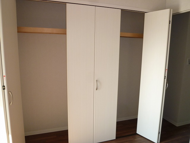 リエット元町の収納
