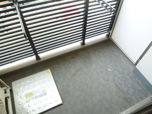 リエット元町のバルコニー