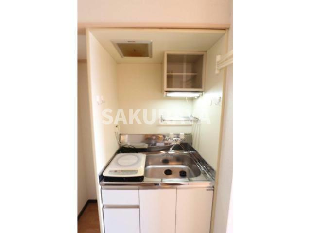 ホワイトハイツ鹿島台のキッチン|現況と異なる場合がございます。