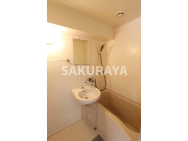 ホワイトハイツ鹿島台の浴室|現況と異なる場合がございます。