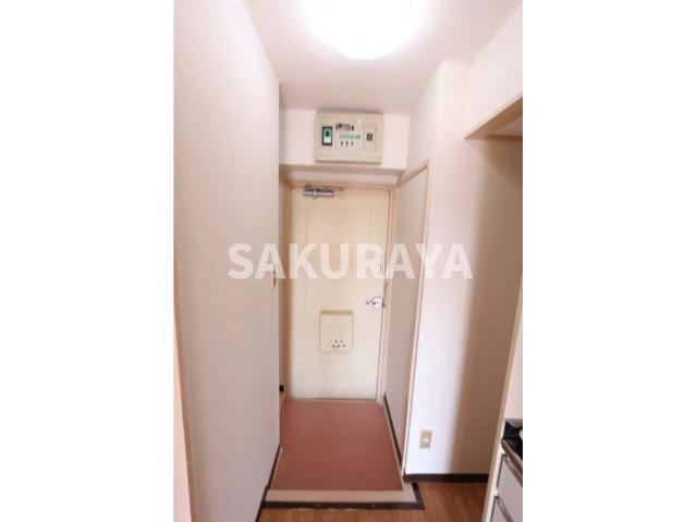 ホワイトハイツ鹿島台の玄関|現況と異なる場合がございます。