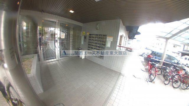 【エントランス】 | サンハイツ高井田