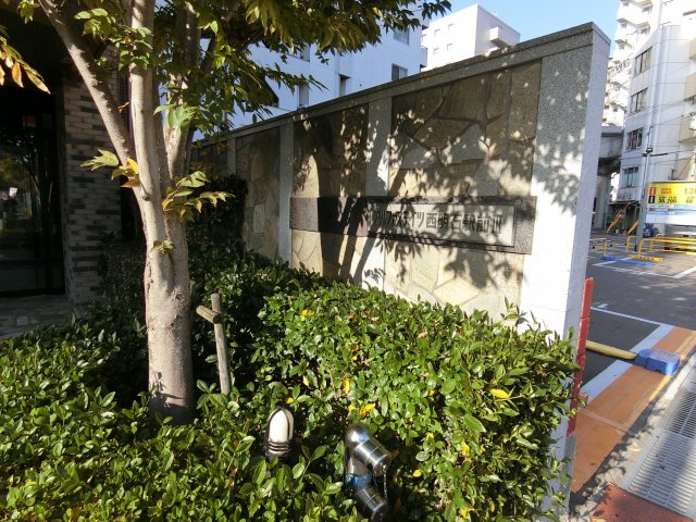 アルファステイツ西明石駅前3のエントランス
