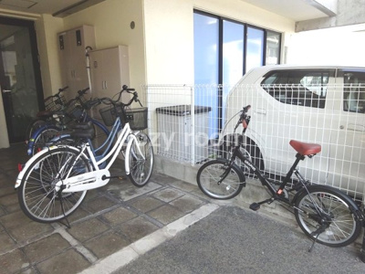 【その他共用部分】 | カルム泉 | 駐輪場、です