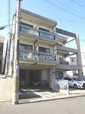 【外観】 | カルム泉 | 落ち着いた雰囲気の外観です