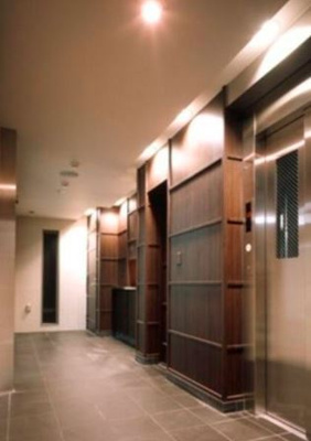 【エントランス】 | KDX岩本町レジデンス