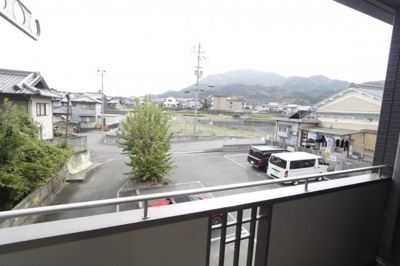 【展望】 | Ｌｅａｆ　Ｃｏｕｒｔ　Ｐｌａｚａ