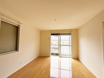 【居間・リビング】 | ラフィーネ三室参番館Ａ