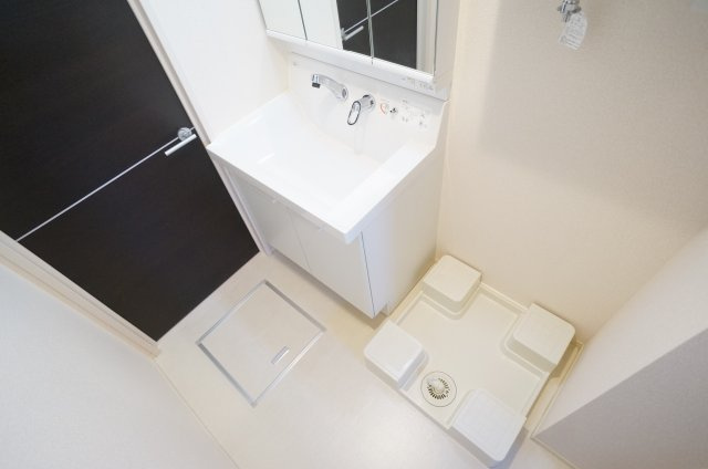 エルカミーノレアルの洗面所|広々洗面所★
参考、同建物・類似間取りの号室