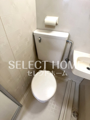 【トイレ】 | メゾンクレール | 落ち着いた色調のトイレです
同型タイプ