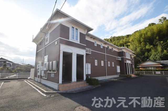 【外観】 | 建物外観を気になさる方へ、見た目の良い物件です
