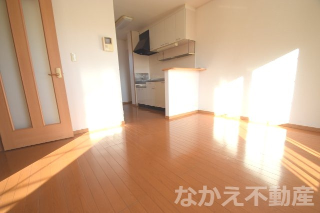 【居間・リビング】 | ゆったりとした居間です