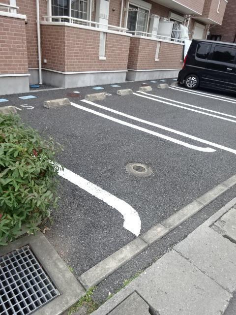 グリーンヒルⅡの駐車場