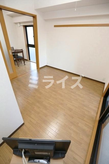 【洋室】 | 第17関根マンション