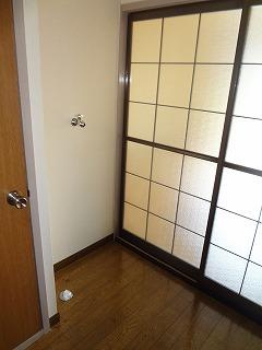 レストハウスの設備|室内洗濯機置場