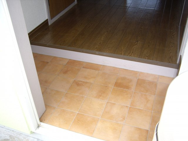 レストハウスの玄関