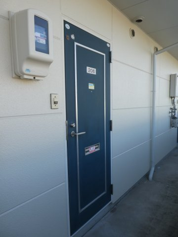 レストハウスの玄関