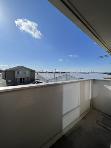 カーミー・芳川Aのバルコニー