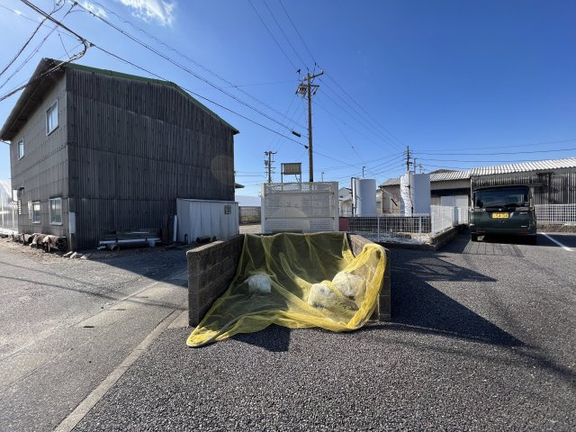 カーミー・芳川Aのその他共用部分|敷地内ゴミ捨て場