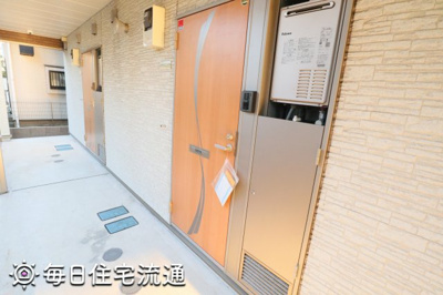 【エントランス】 | クローバーハイツⅢ