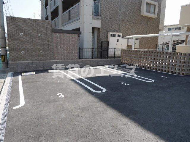 【駐車場】 | Ｄ－ｒｏｏｍ博多駅南 | Ｄ－ｒｏｏｍ博多駅南の駐車場
