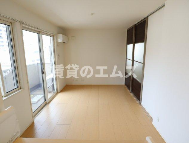 【居間・リビング】 | Ｄ－ｒｏｏｍ博多駅南
