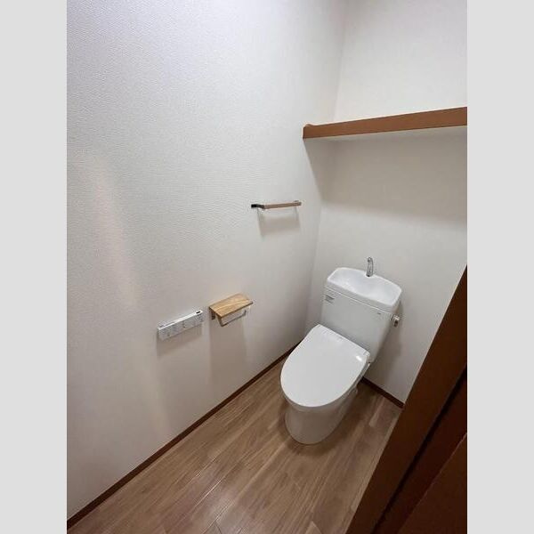 ソレジオ新町Aのトイレ