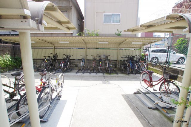 エスリード梅田北　仲介手数料無料の駐車場