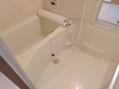 【浴室】 | フォレスト山崎 | 写真は同マンション別部屋