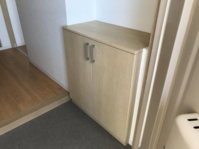 【玄関】 | メゾンオウジガオカ