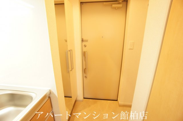 シリウス柏の玄関