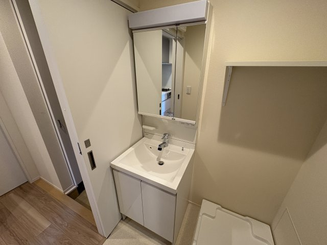 FRIEDEN　HAUS八幡の独立洗面台