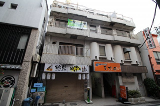 【外観】 | 京急鶴見駅まで徒歩１分に立地するマンションです