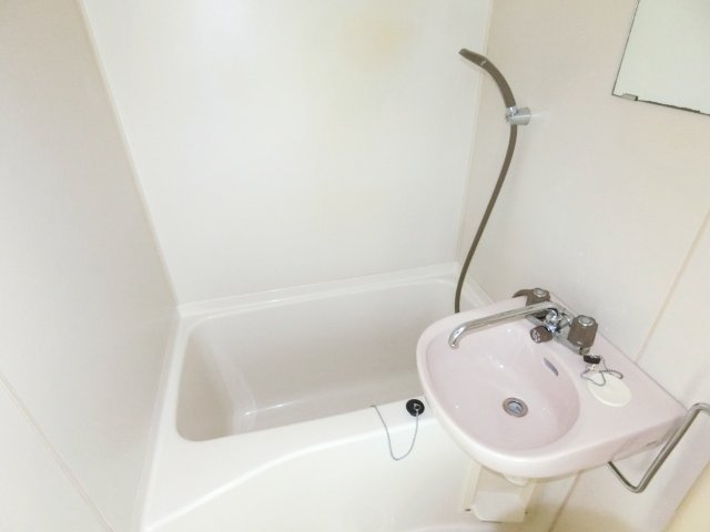 グリーンヒルハイツの浴室