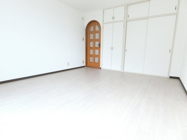 グリーンヒルハイツの洋室