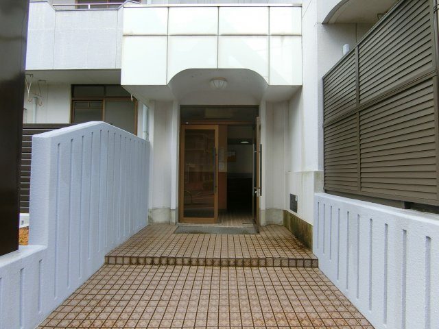 グリーンヒルハイツのエントランス