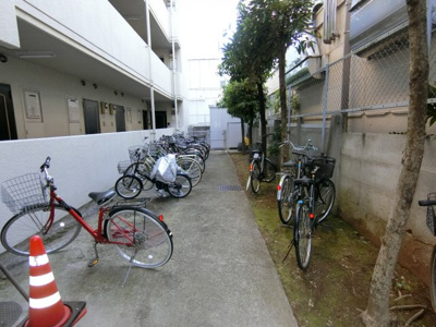 【その他共用部分】 | モナークマンション堀切菖蒲園 | 自転車置き場