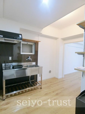 【玄関】 | コーポラス寺町