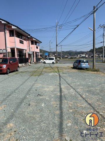 サニーハウスみなみ館Bの駐車場